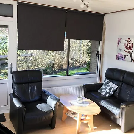 Appealing With Large Garden * Sint Maartensvlotbrug